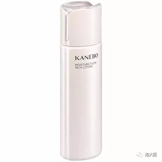 日本嘉娜宝 KANEBO保湿化妆水怎么样
