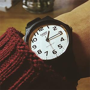 CASIO 卡西欧 MQ-24-7B2LLJF 男士石英腕表 黑色